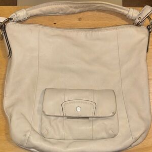 Coach and Four Cream Leather Shoulder Bag with Front Pocket